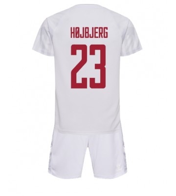 Danmark Pierre-Emile Hojbjerg #23 Borta Kläder Barn VM 2022 Kortärmad (+ Korta byxor)